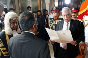 1658404469-Ranil-Wickremesinghe-sworn-in-as-new-President-of-Sri-Lanka-L